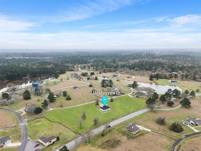 7 Meadowview Drive, Trinity, TX 75862