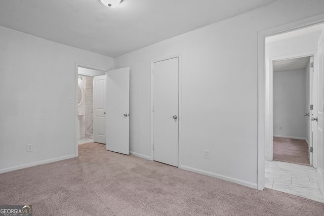 5809 Oakleaf Way, Stone Mountain, GA 30087