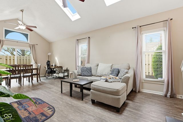 11610 Buttonwood Drive, Carmel, IN 46033