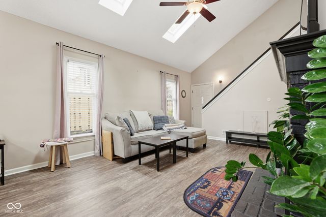 11610 Buttonwood Drive, Carmel, IN 46033