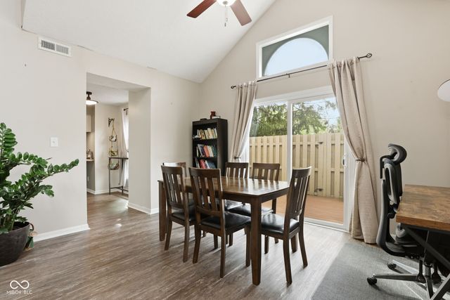 11610 Buttonwood Drive, Carmel, IN 46033