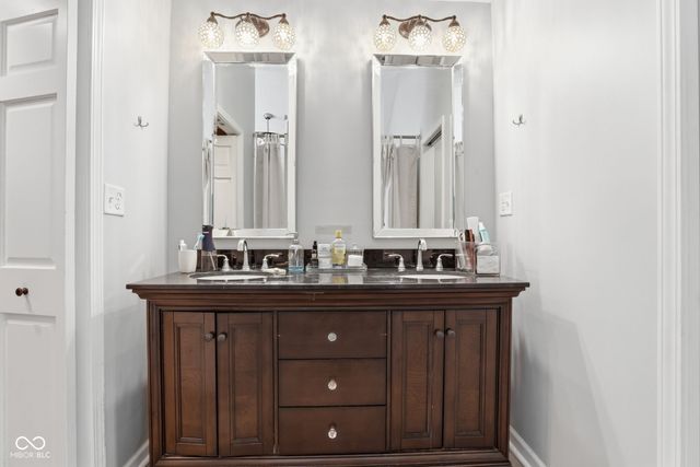 11610 Buttonwood Drive, Carmel, IN 46033