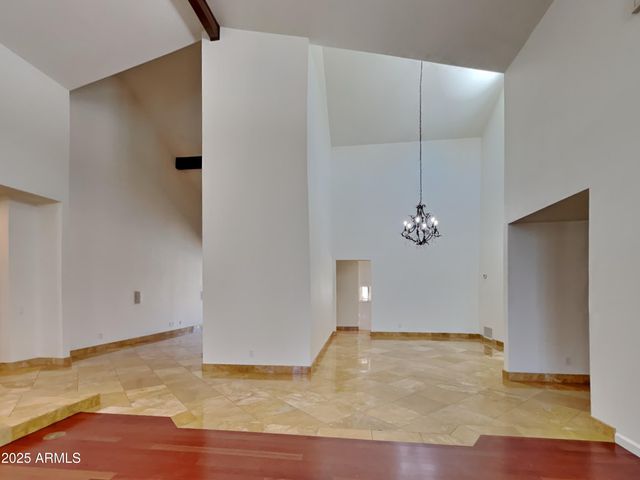 8260 E SUTTON Drive, Scottsdale, AZ 85260