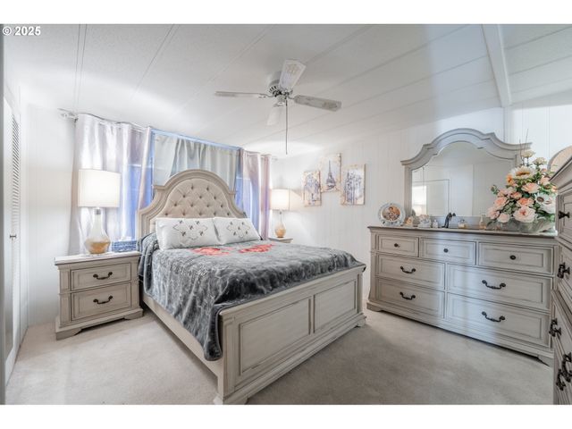 17165 Sw ELDORADO Dr 94, Portland, OR 97224