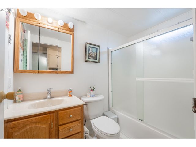 17165 Sw ELDORADO Dr 94, Portland, OR 97224