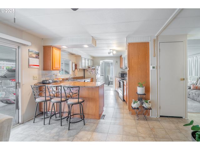 17165 Sw ELDORADO Dr 94, Portland, OR 97224