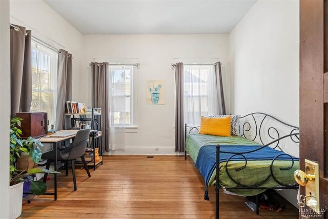 317 S 5th Street, Manhattan, KS 66502