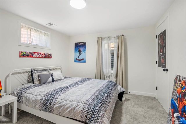 317 S 5th Street, Manhattan, KS 66502