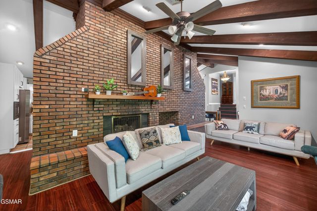 2315 Headrick Lead, Sevierville, TN 37862