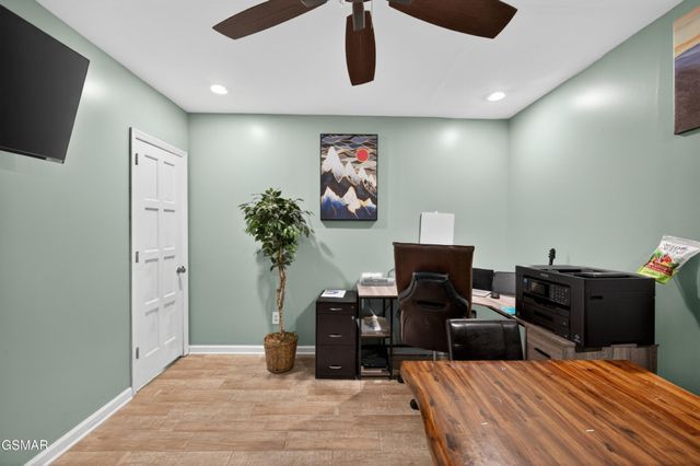 2315 Headrick Lead, Sevierville, TN 37862