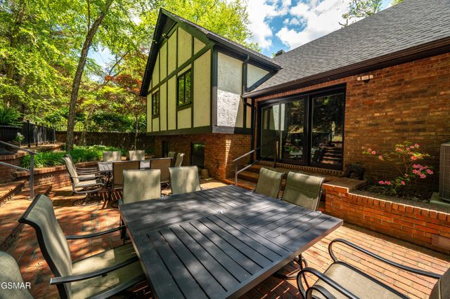 2315 Headrick Lead, Sevierville, TN 37862