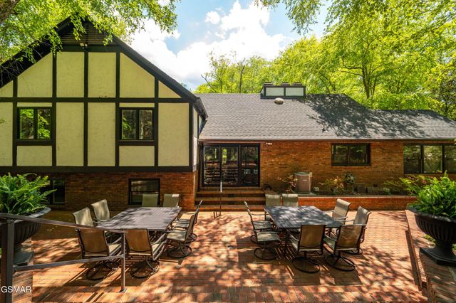 2315 Headrick Lead, Sevierville, TN 37862