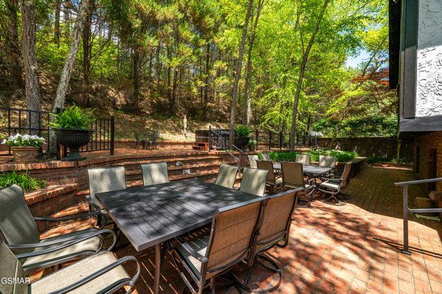 2315 Headrick Lead, Sevierville, TN 37862