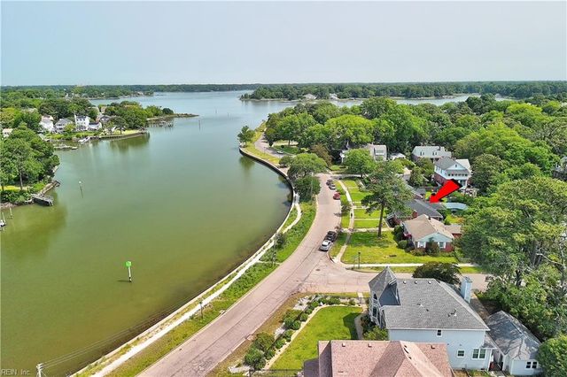 4704 Mayflower RD, Norfolk, VA 23508