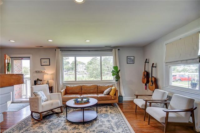 4704 Mayflower RD, Norfolk, VA 23508