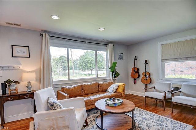 4704 Mayflower RD, Norfolk, VA 23508