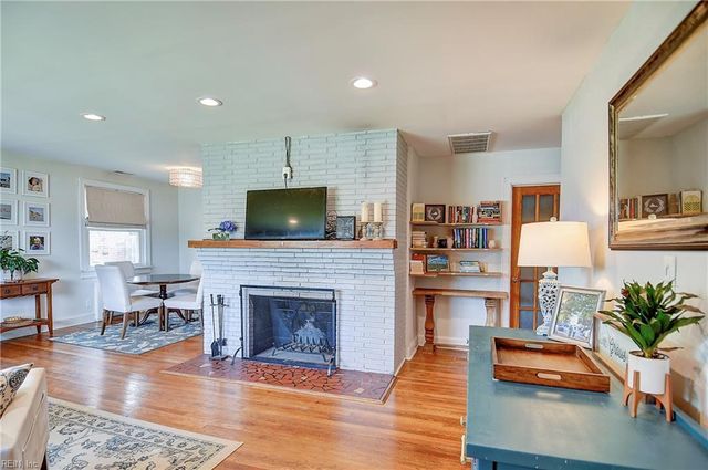 4704 Mayflower RD, Norfolk, VA 23508
