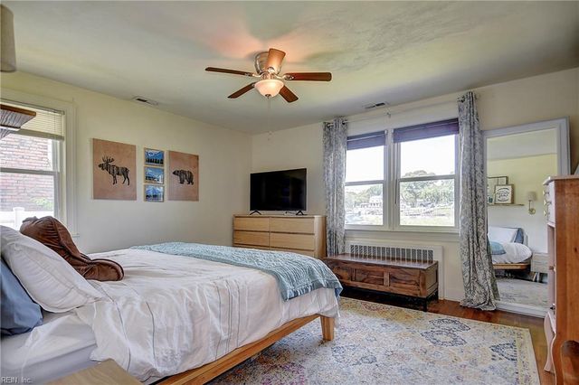 4704 Mayflower RD, Norfolk, VA 23508