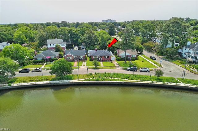 4704 Mayflower RD, Norfolk, VA 23508