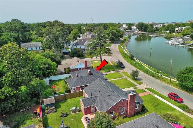 4704 Mayflower RD, Norfolk, VA 23508