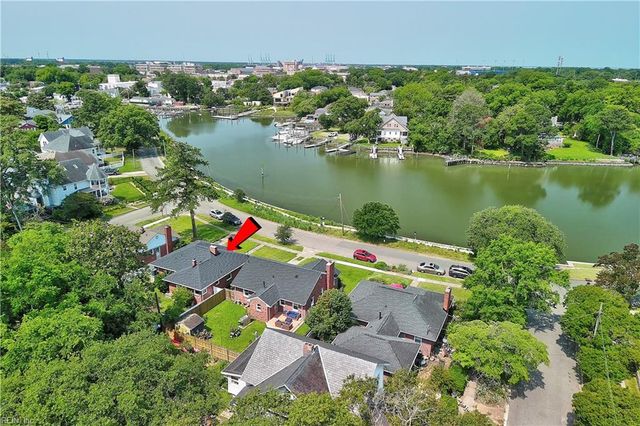 4704 Mayflower RD, Norfolk, VA 23508
