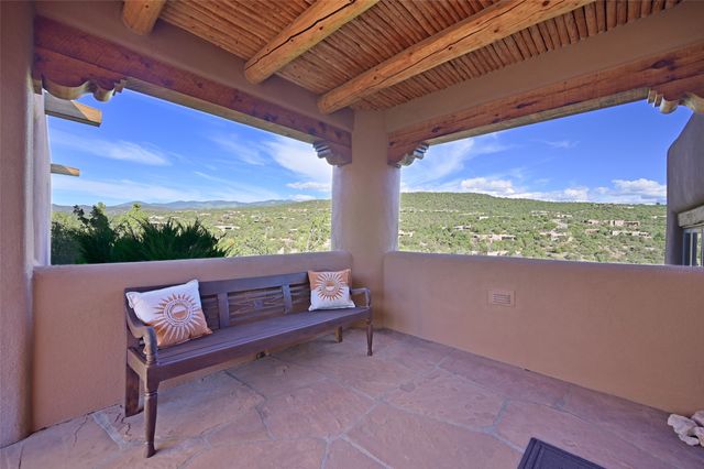 142 Barranca Road, Santa Fe, NM 87501