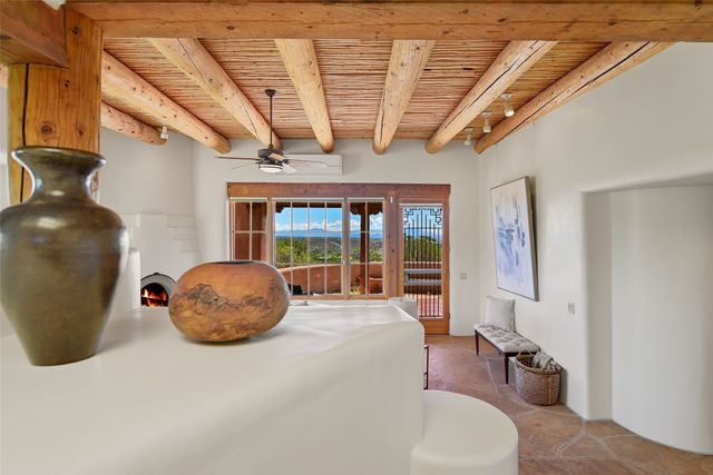 142 Barranca Road, Santa Fe, NM 87501