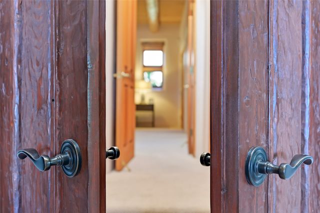 142 Barranca Road, Santa Fe, NM 87501