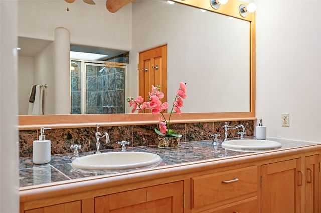 142 Barranca Road, Santa Fe, NM 87501