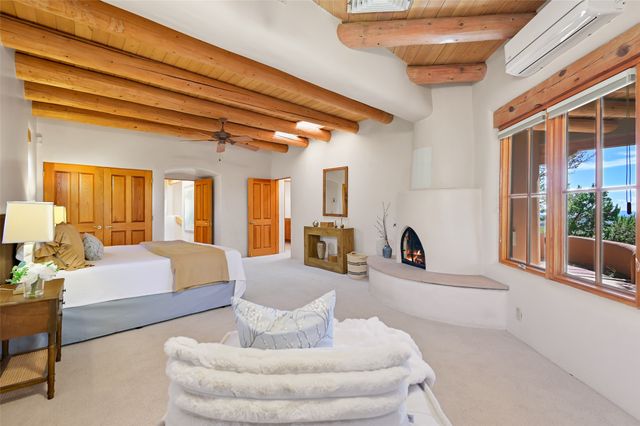 142 Barranca Road, Santa Fe, NM 87501