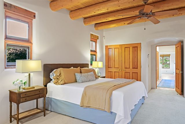 142 Barranca Road, Santa Fe, NM 87501