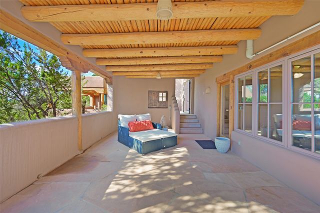 142 Barranca Road, Santa Fe, NM 87501