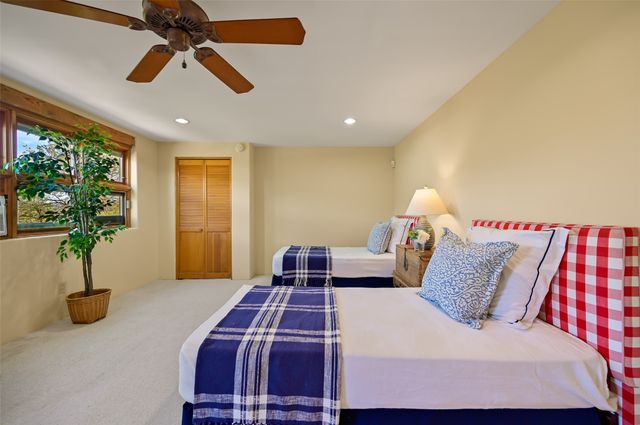 142 Barranca Road, Santa Fe, NM 87501