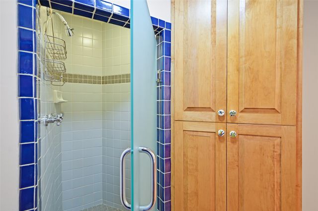 142 Barranca Road, Santa Fe, NM 87501