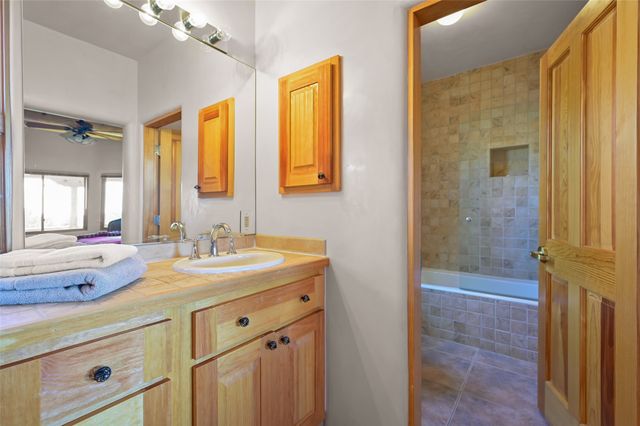 142 Barranca Road, Santa Fe, NM 87501