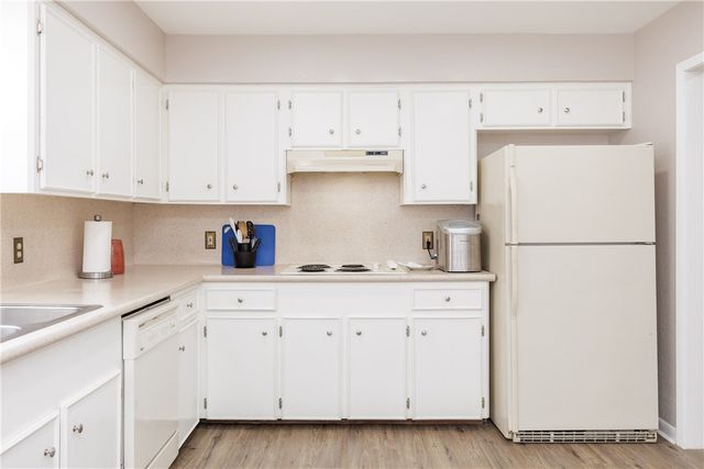 3101 Fair Oaks Dr, Corpus Christi, TX 78410