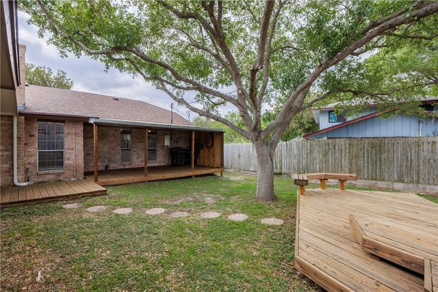 3101 Fair Oaks Dr, Corpus Christi, TX 78410