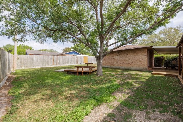 3101 Fair Oaks Dr, Corpus Christi, TX 78410