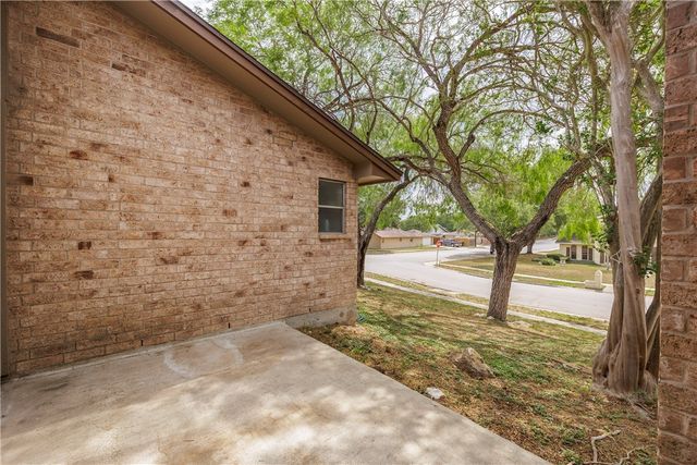 3101 Fair Oaks Dr, Corpus Christi, TX 78410