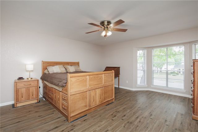 3101 Fair Oaks Dr, Corpus Christi, TX 78410