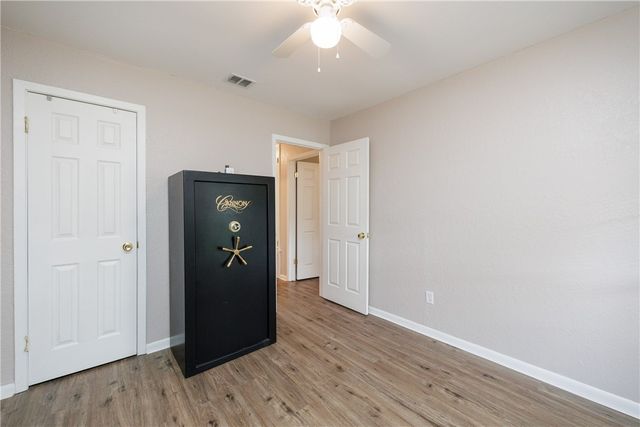 3101 Fair Oaks Dr, Corpus Christi, TX 78410