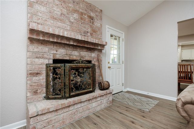 3101 Fair Oaks Dr, Corpus Christi, TX 78410