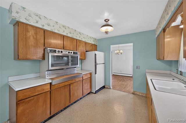2044 Winthrop Drive, Swartz Creek, MI 48473