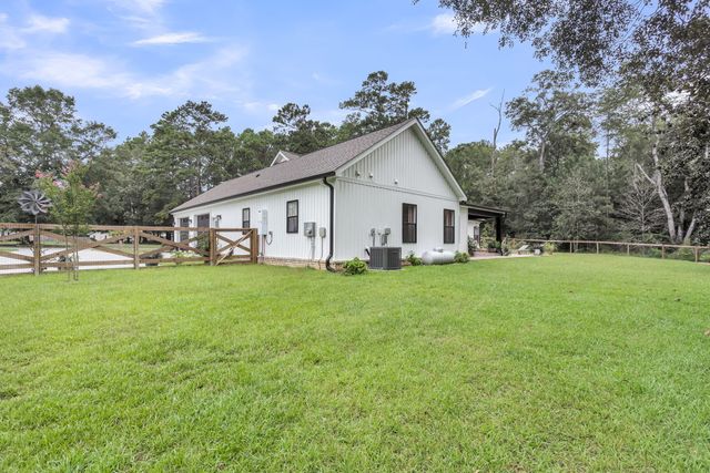 182 Longleaf Drive, Walterboro, SC 29488