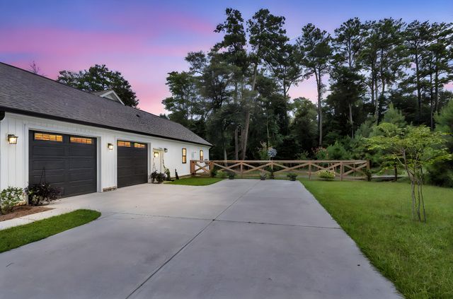 182 Longleaf Drive, Walterboro, SC 29488