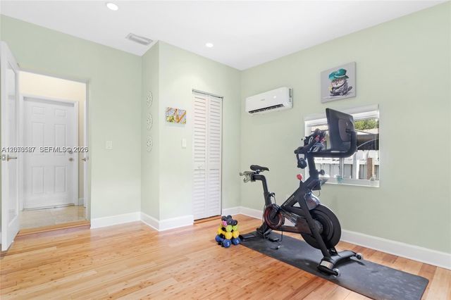 535 SW 39th Avenue, Miami, FL 33134