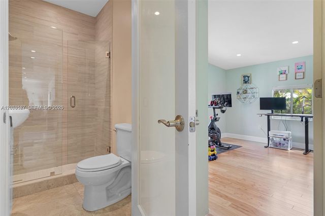 535 SW 39th Avenue, Miami, FL 33134