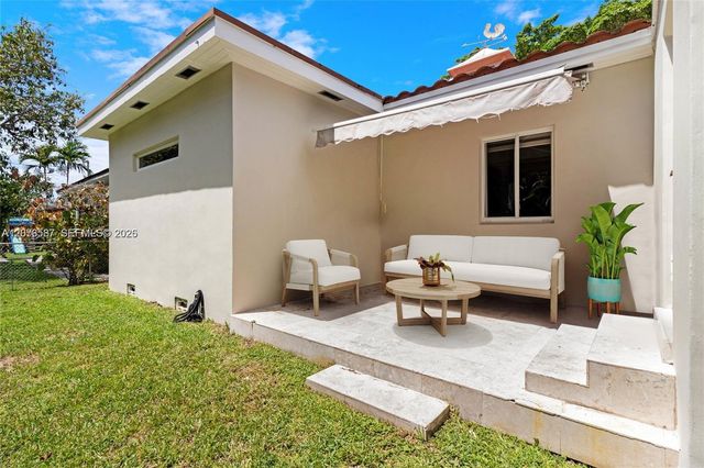 535 SW 39th Avenue, Miami, FL 33134