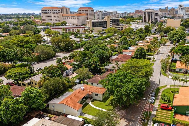 535 SW 39th Avenue, Miami, FL 33134