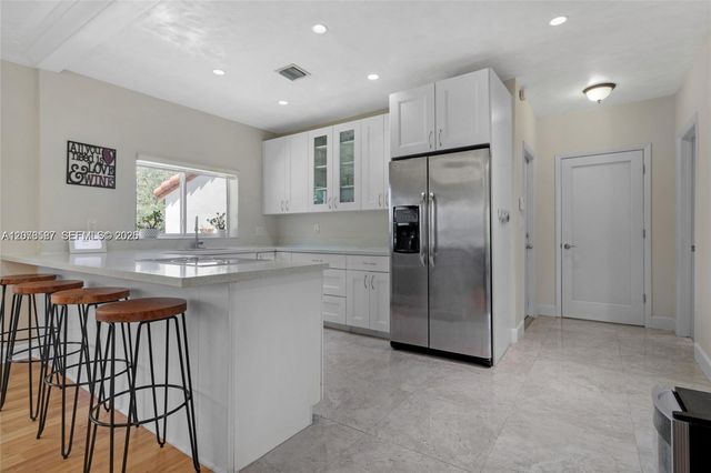 535 SW 39th Avenue, Miami, FL 33134